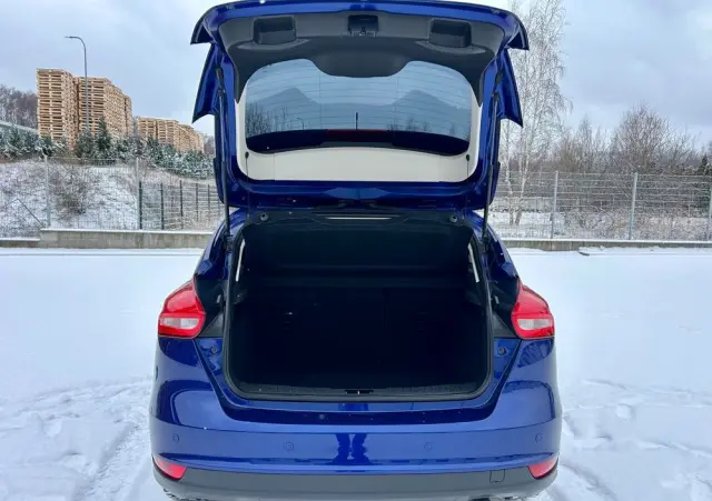 FORD Focus 1.5 EcoBoost Start-Stopp-System Sport