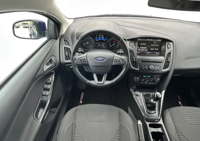 FORD Focus 1.5 EcoBoost Start-Stopp-System Sport