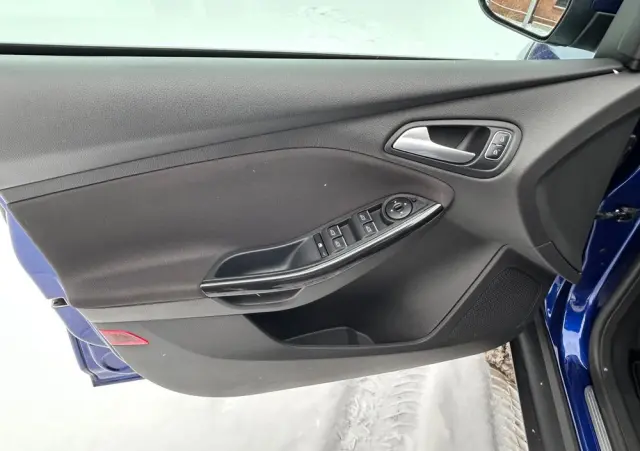 FORD Focus 1.5 EcoBoost Start-Stopp-System Sport