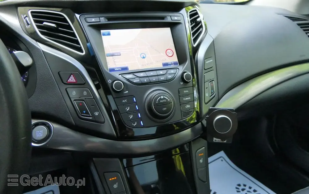 HYUNDAI I40 2.0 Premium