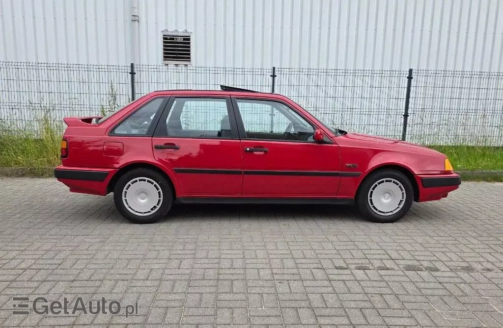 VOLVO 460 