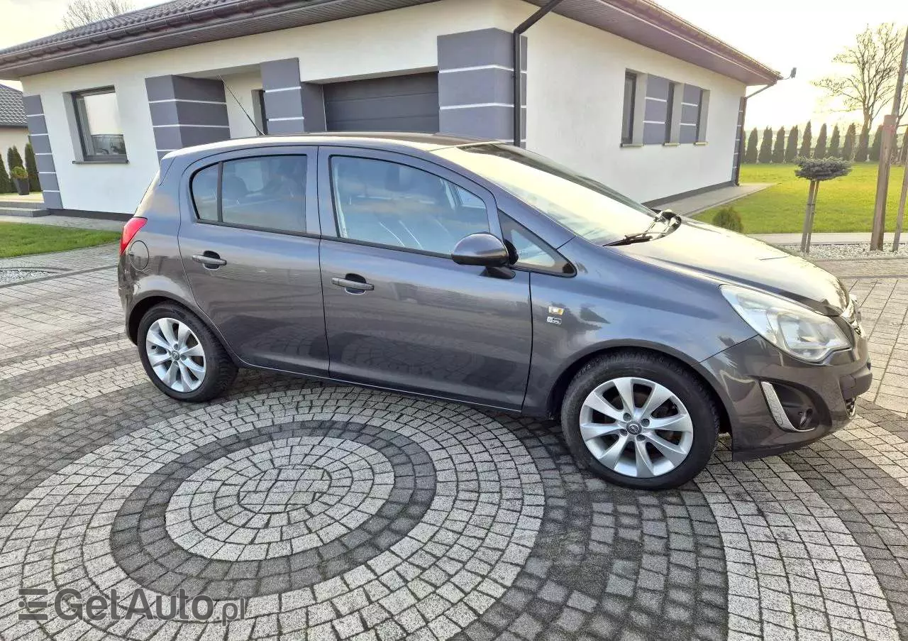 OPEL Corsa 1.4 16V 150 Jahre