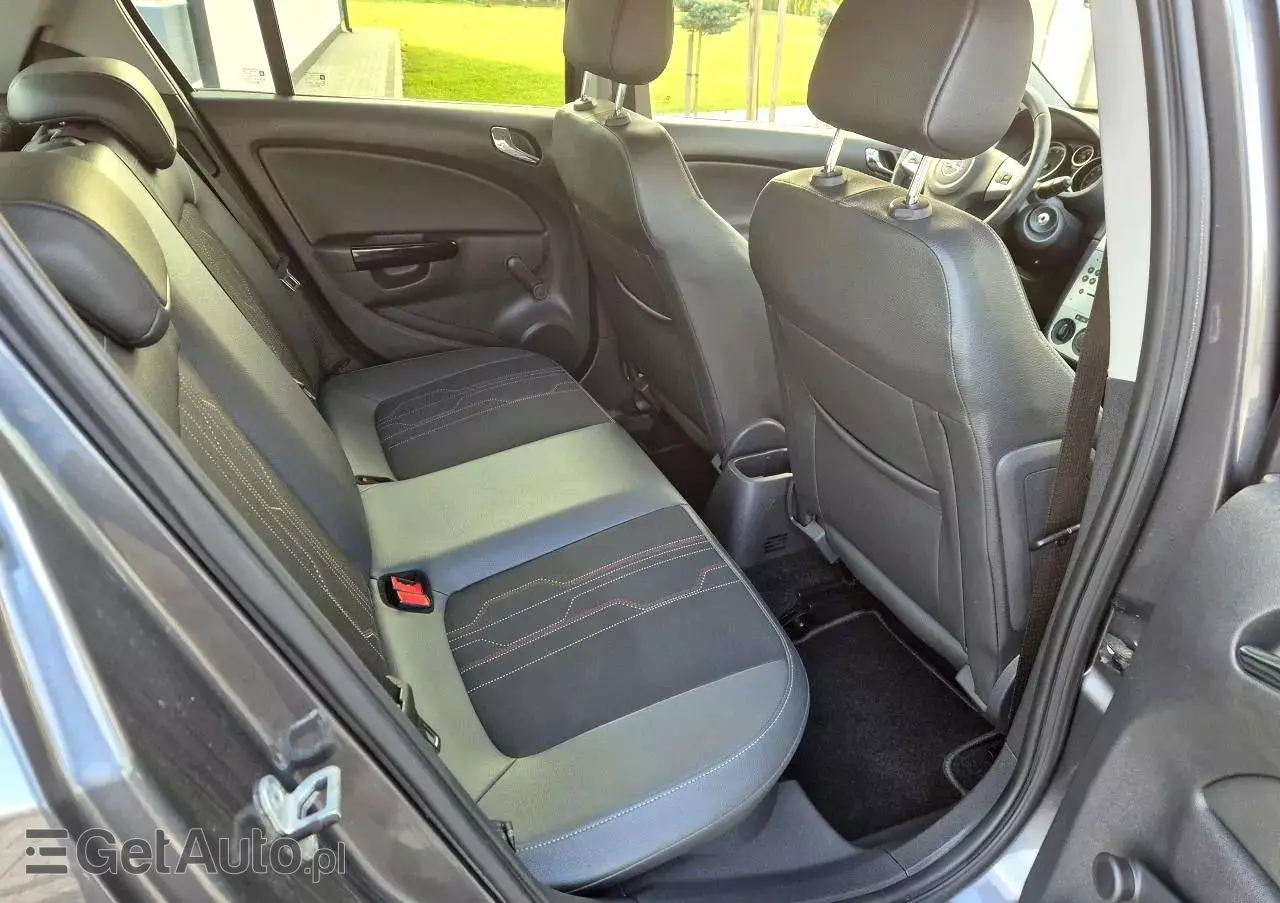 OPEL Corsa 1.4 16V 150 Jahre