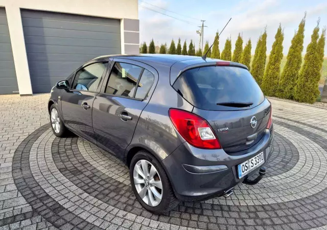 OPEL Corsa 1.4 16V 150 Jahre