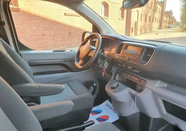 CITROËN SpaceTourer M EAT6 Business Lounge