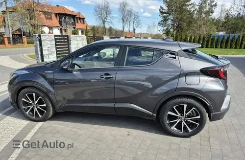 TOYOTA C-HR 