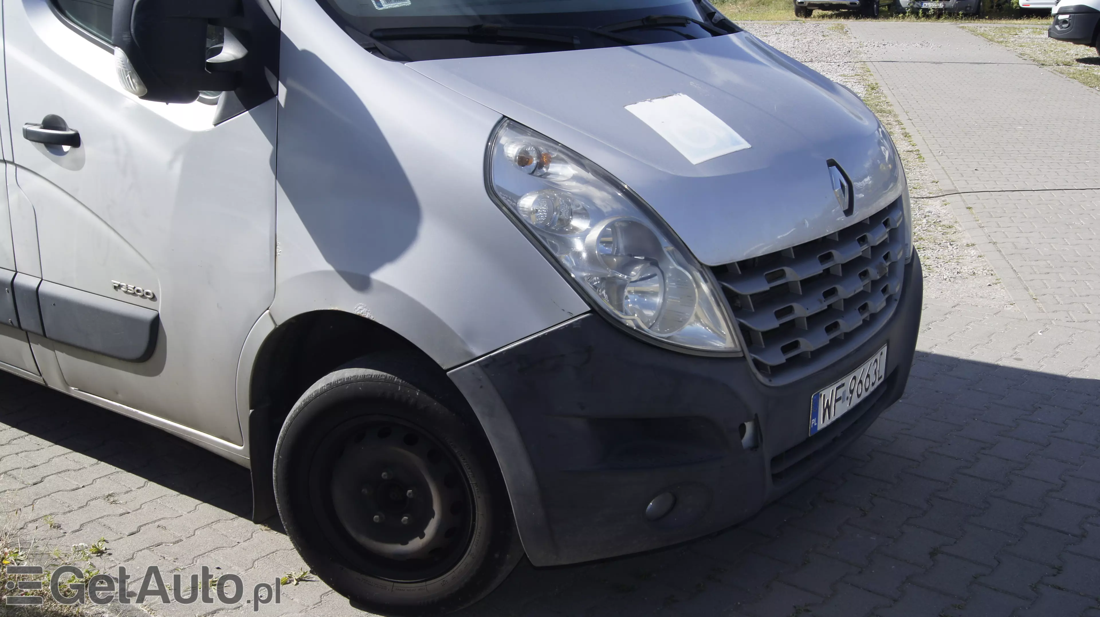 RENAULT Master 9 osobowy