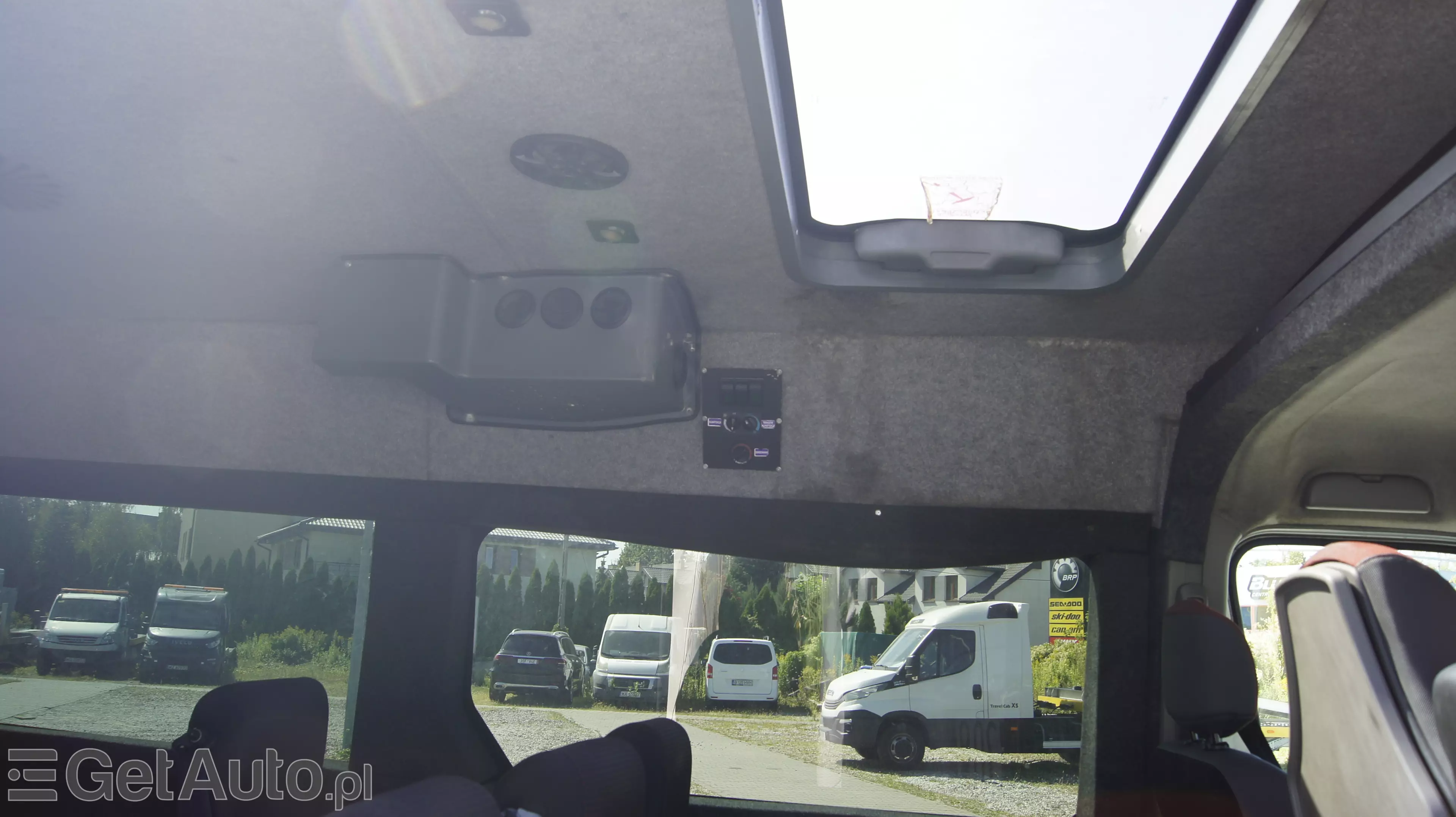 RENAULT Master 9 osobowy