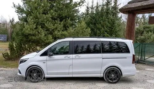 MERCEDES-BENZ Klasa V 