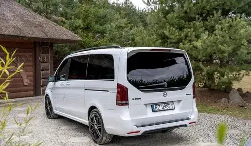 MERCEDES-BENZ Klasa V 