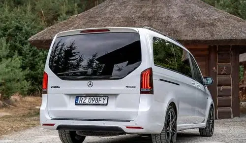 MERCEDES-BENZ Klasa V 