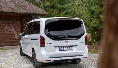 MERCEDES-BENZ Klasa V 