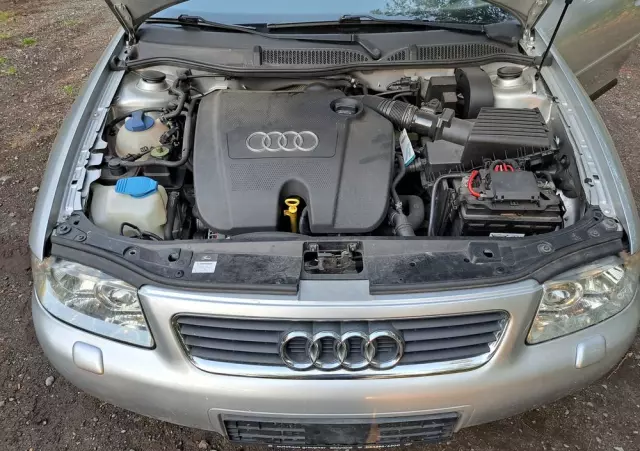AUDI A3 1.6 Attraction