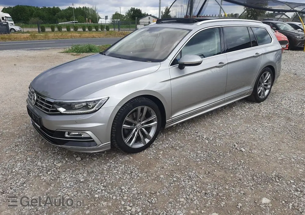 VOLKSWAGEN Passat 1.6 TDI (BlueMotion Technology) DSG Comfortline