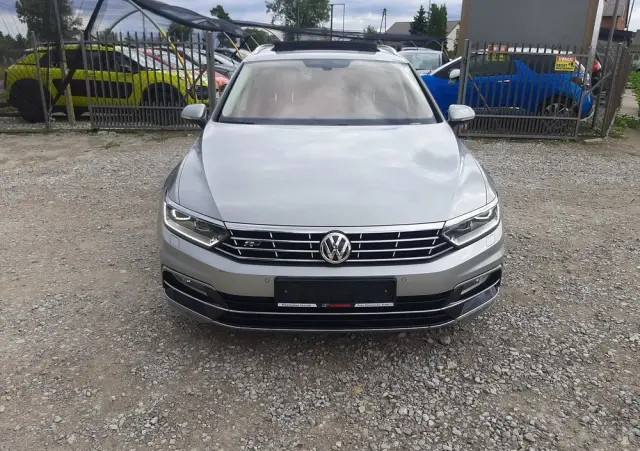 VOLKSWAGEN Passat 1.6 TDI (BlueMotion Technology) DSG Comfortline