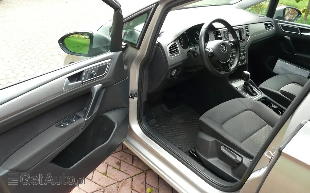 VOLKSWAGEN Golf Sportsvan 1.4 TSI (BlueMotion Technology) DSG Comfortline