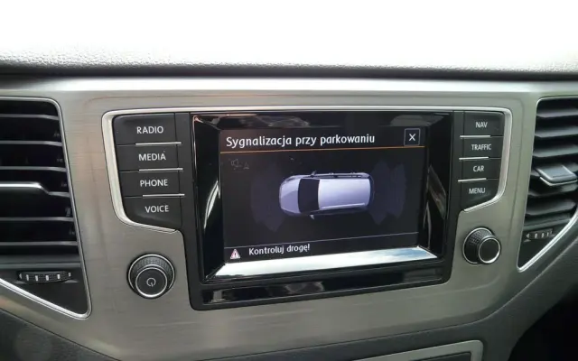 VOLKSWAGEN Golf Sportsvan 1.4 TSI (BlueMotion Technology) DSG Comfortline