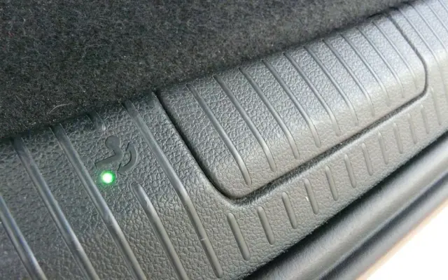 VOLKSWAGEN Golf Sportsvan 1.4 TSI (BlueMotion Technology) DSG Comfortline