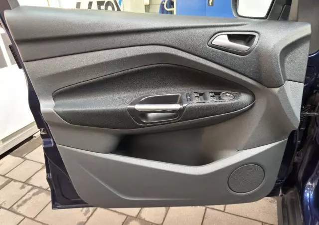 FORD Grand C-MAX 2.0 TDCi Titanium