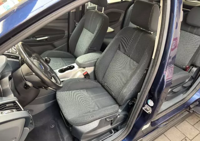 FORD Grand C-MAX 2.0 TDCi Titanium