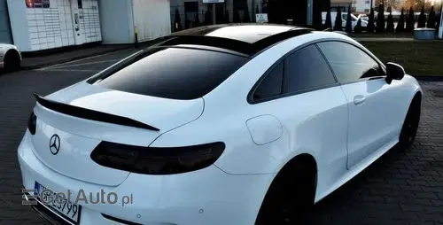 MERCEDES-BENZ Klasa E 