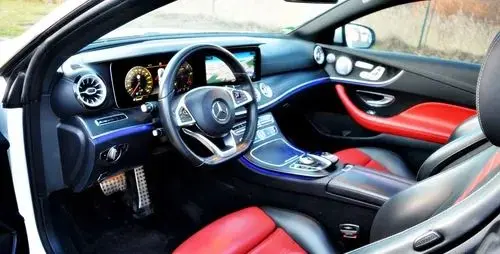 MERCEDES-BENZ Klasa E 