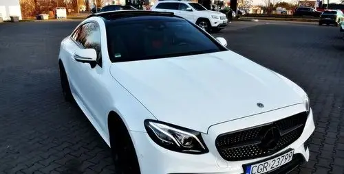 MERCEDES-BENZ Klasa E 