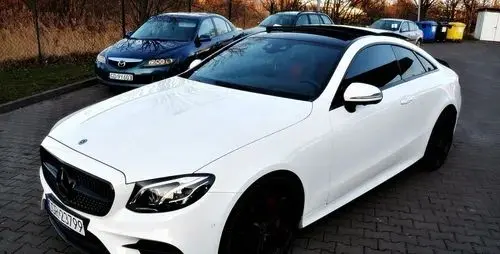 MERCEDES-BENZ Klasa E 