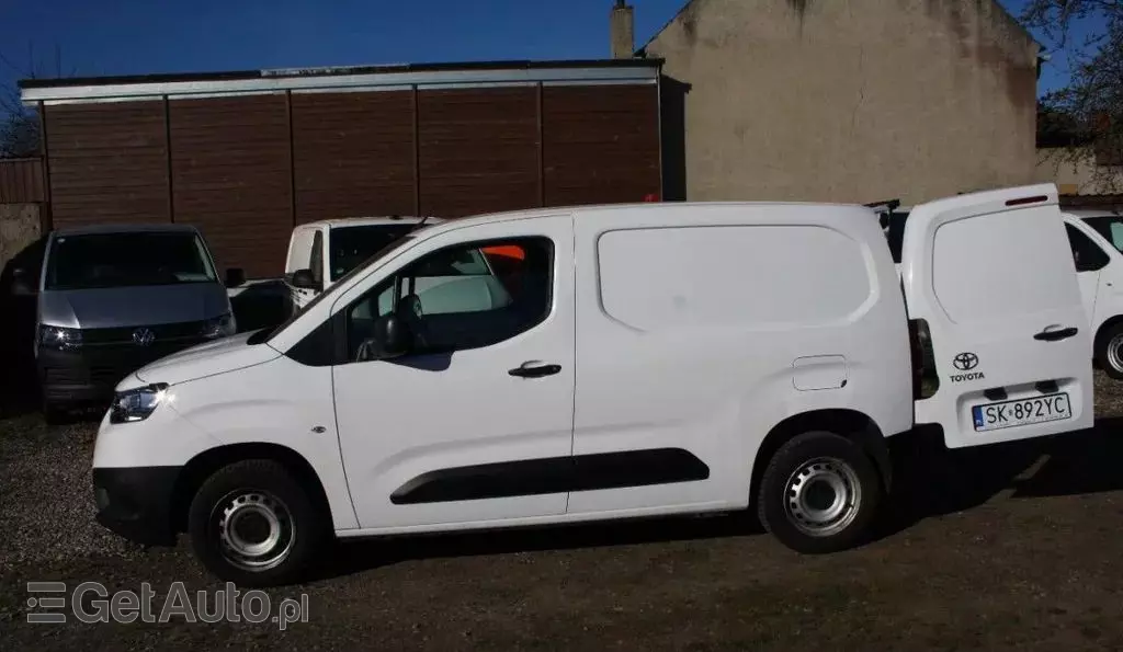 TOYOTA Proace 