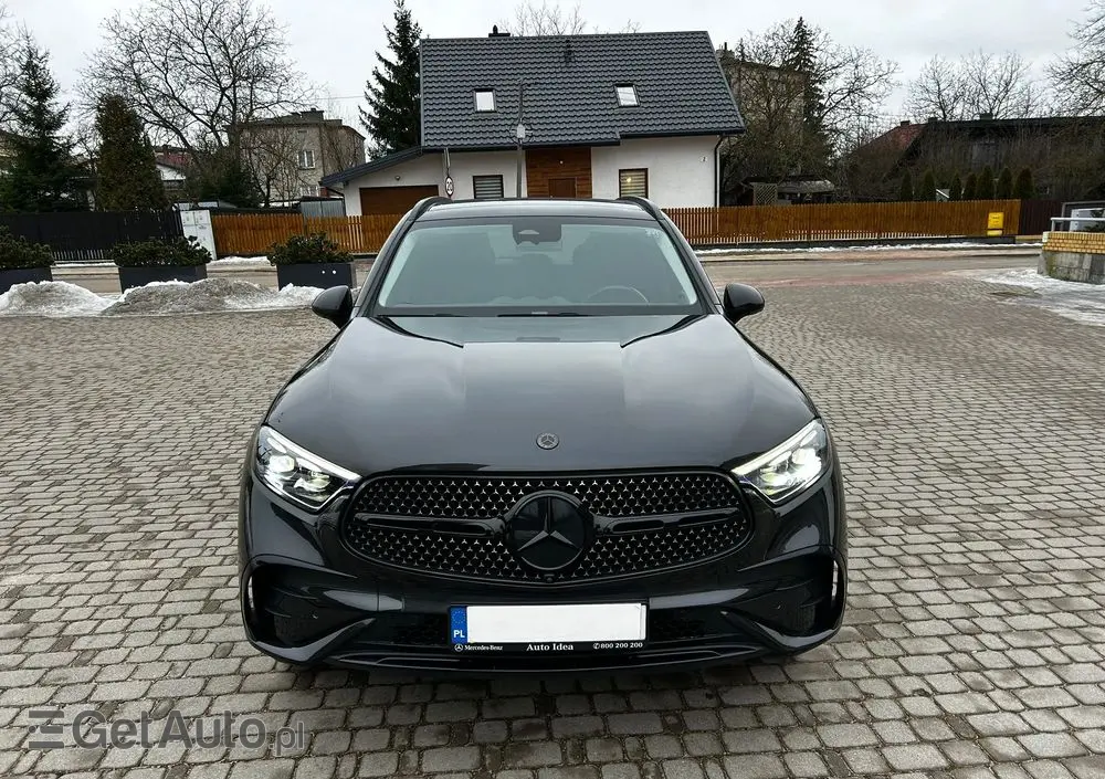 MERCEDES-BENZ GLC 300 e 4-Matic AMG Line
