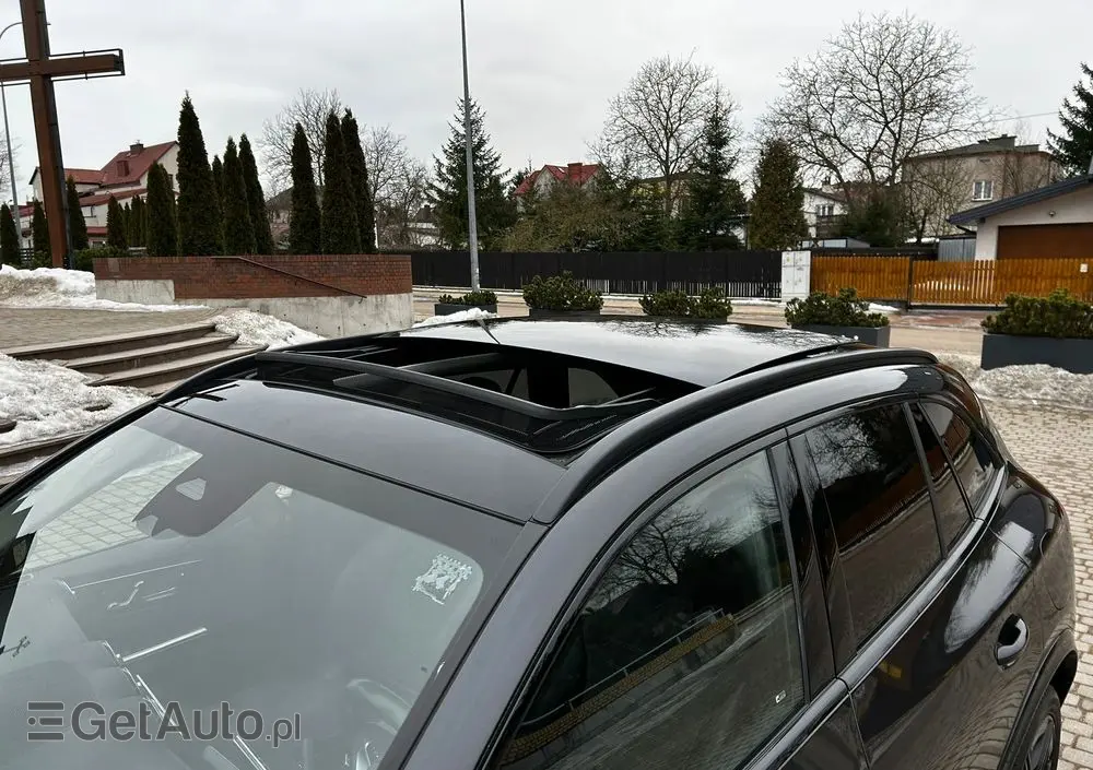 MERCEDES-BENZ GLC 300 e 4-Matic AMG Line