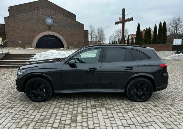MERCEDES-BENZ GLC 300 e 4-Matic AMG Line