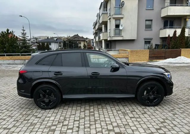 MERCEDES-BENZ GLC 300 e 4-Matic AMG Line