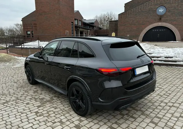 MERCEDES-BENZ GLC 300 e 4-Matic AMG Line