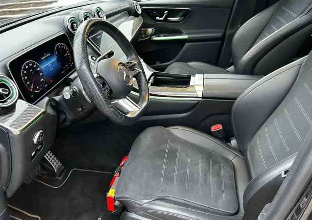 MERCEDES-BENZ GLC 300 e 4-Matic AMG Line