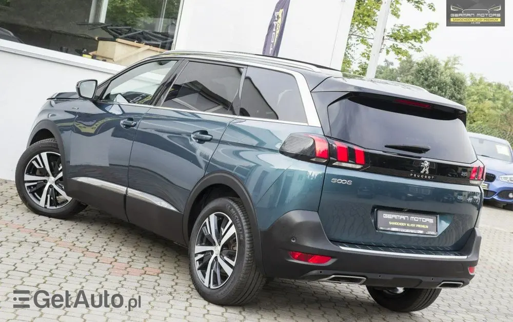 PEUGEOT 5008 1.6 PureTech GT Line S&S EAT8