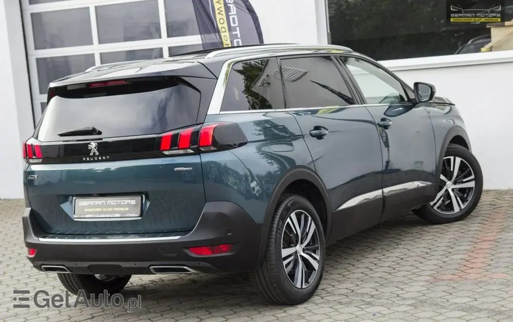 PEUGEOT 5008 1.6 PureTech GT Line S&S EAT8