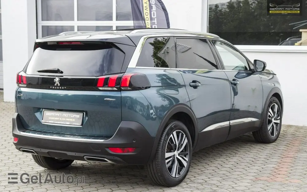 PEUGEOT 5008 1.6 PureTech GT Line S&S EAT8