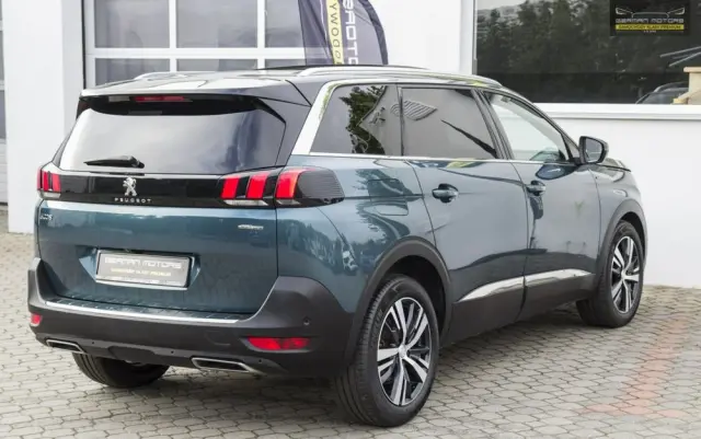 PEUGEOT 5008 1.6 PureTech GT Line S&S EAT8