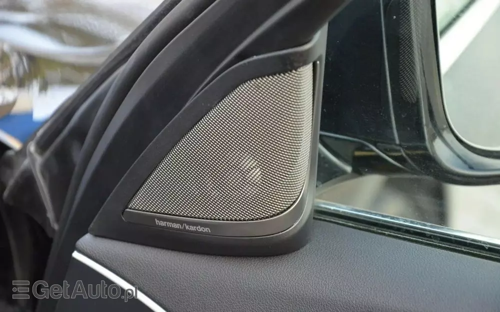 BMW Seria 5 520d xDrive M Sport sport