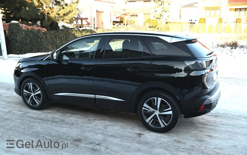 PEUGEOT 3008 225 e-EAT8 Allure