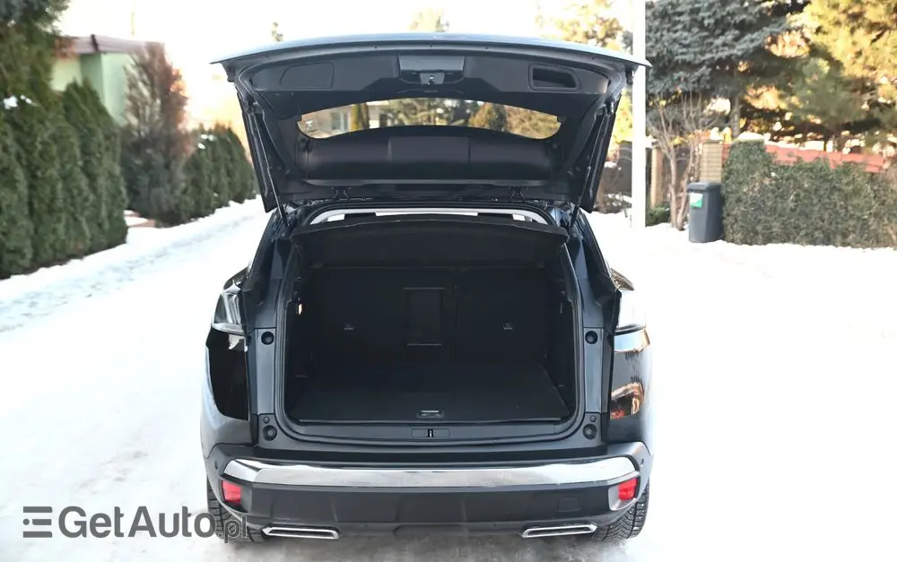 PEUGEOT 3008 225 e-EAT8 Allure