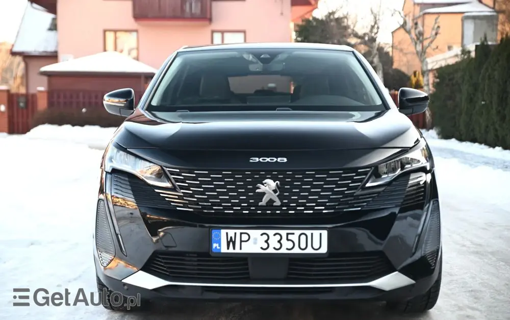 PEUGEOT 3008 225 e-EAT8 Allure