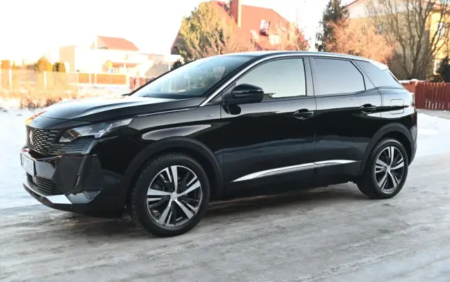 PEUGEOT 3008 225 e-EAT8 Allure