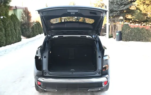 PEUGEOT 3008 225 e-EAT8 Allure