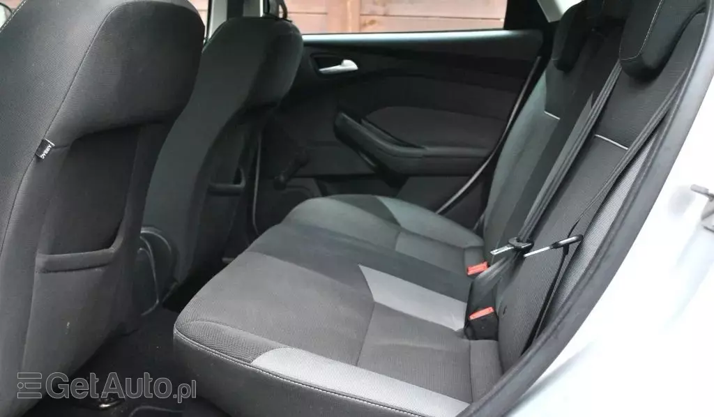 FORD Focus 1.6 Ti-VCT (105 KM)