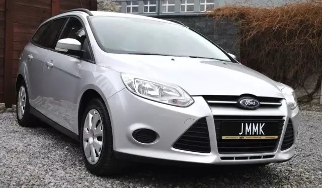 FORD Focus 1.6 Ti-VCT (105 KM)