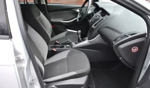 FORD Focus 1.6 Ti-VCT (105 KM)