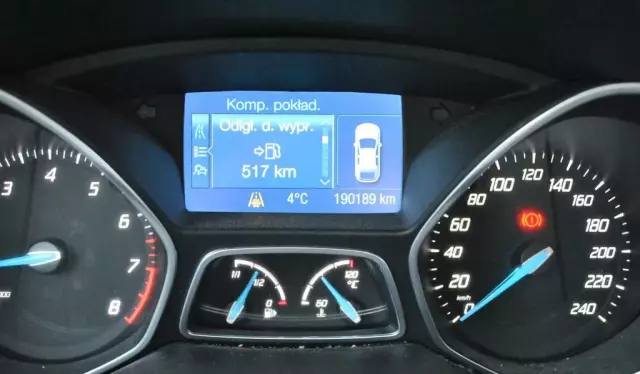 FORD Focus 1.6 Ti-VCT (105 KM)