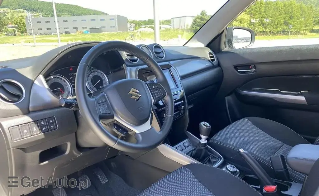 SUZUKI Vitara 